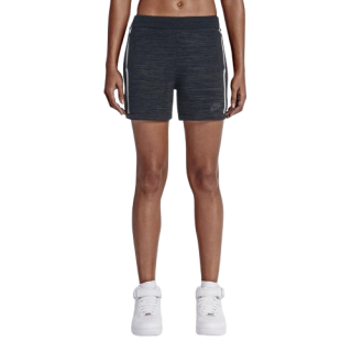 SHORT FEMME EN TRICOT NIKE TECH